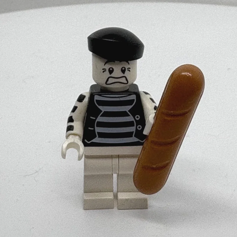 LEGO Mime Minifigure Series 2 Collectible 8684-11 with Baguette and Beret
